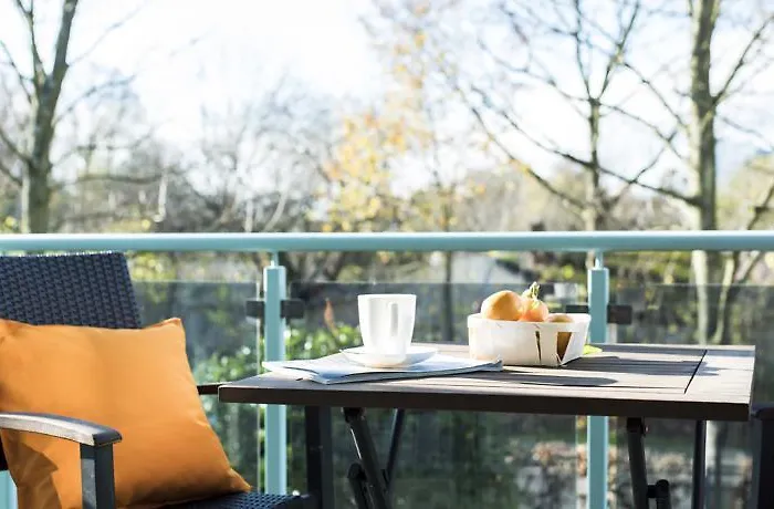 Aparthotel Parkside House 4*