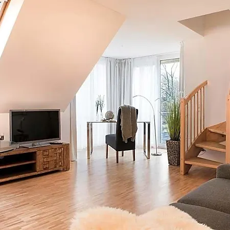 Parkside House 4*