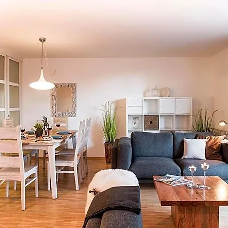 Parkside House 4* Ντίσελντορφ