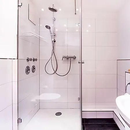 Ξενοδοχείο με διαμερίσματα Parkside House 4*