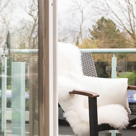 Aparthotel Parkside House